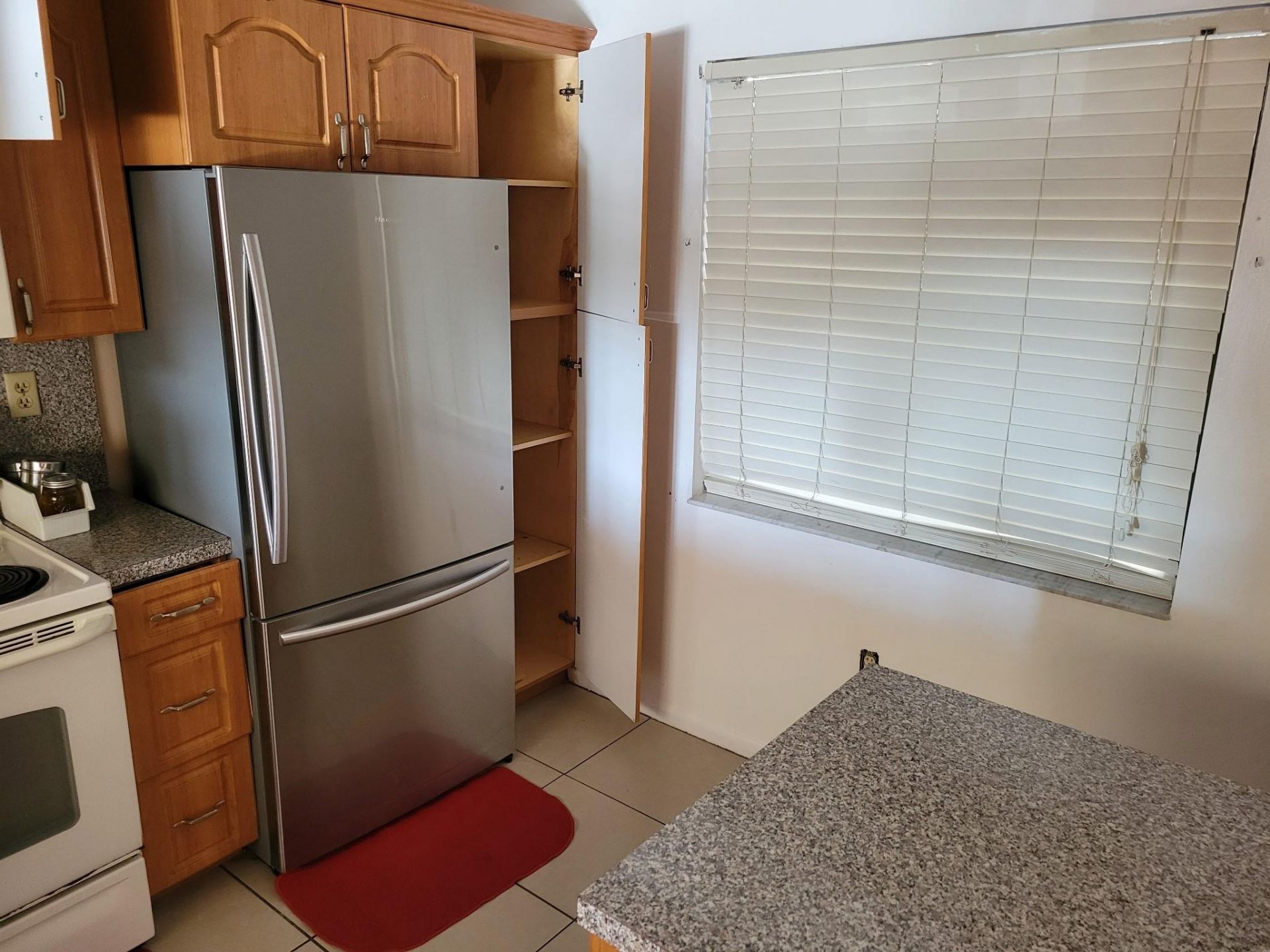 1001 Colony Point Circle, Unit 305, Pembroke Pines, FL 33026 Photo