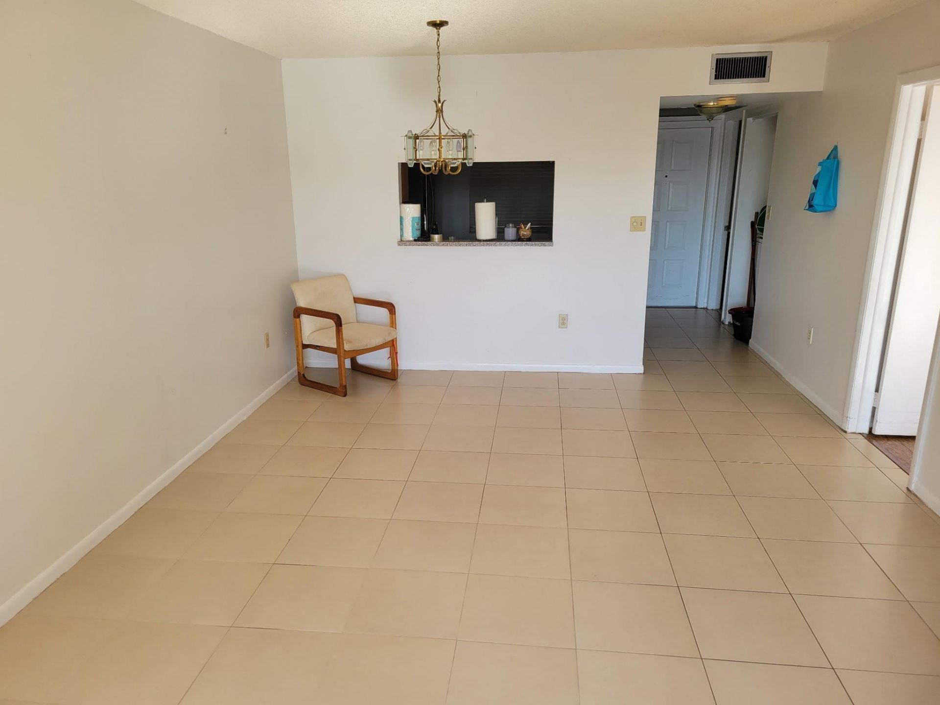 1001 Colony Point Circle, Unit 305, Pembroke Pines, FL 33026 Photo