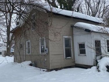 725 Church Street, Medina, NY 14103