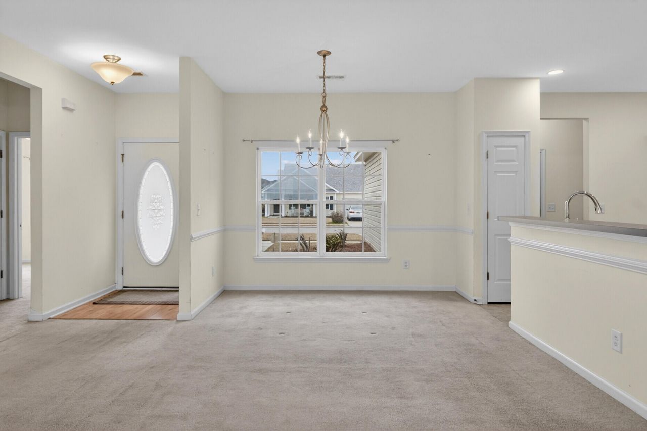 115 Cannonsmill Lane Photo 13