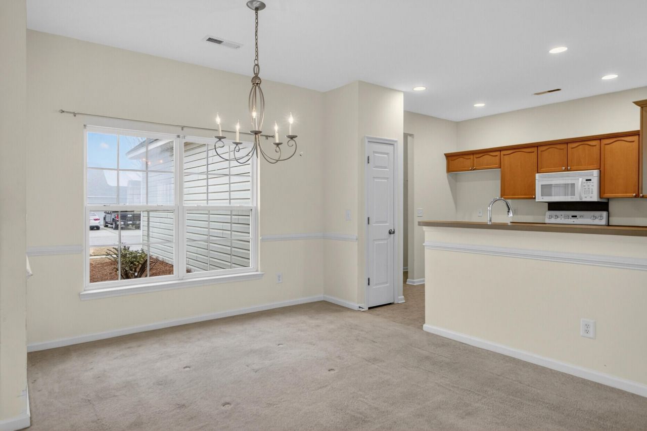 115 Cannonsmill Lane Photo 14