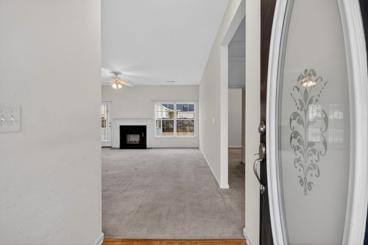 115 Cannonsmill Lane Photo 8