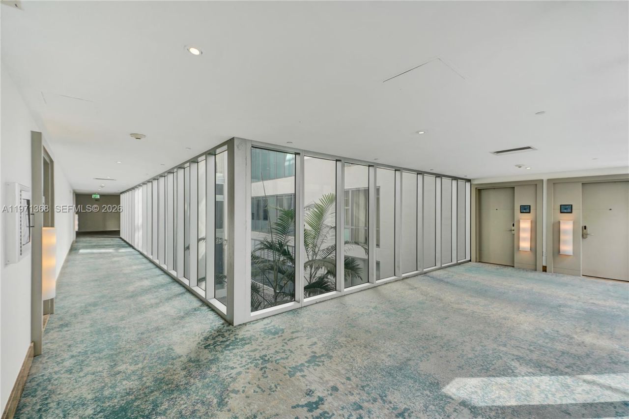 6799 Collins Ave , Unit 201, Miami Beach, FL 33141 Photo