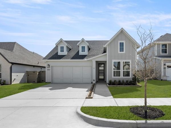 11757 Edgewood Drive, Justin, TX 76247