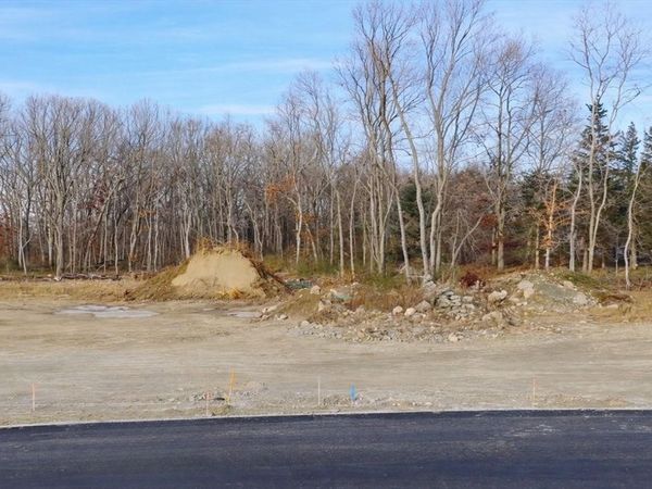 Lot 9 Lynch Way, Swansea, MA 02777