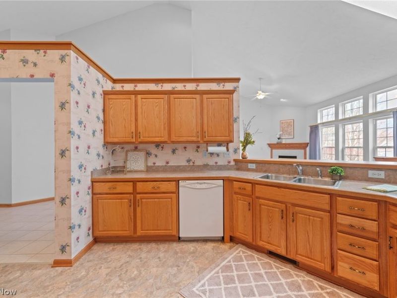 3489 Cobblestone Lane, Cuyahoga Falls, OH 44223 Photo 16