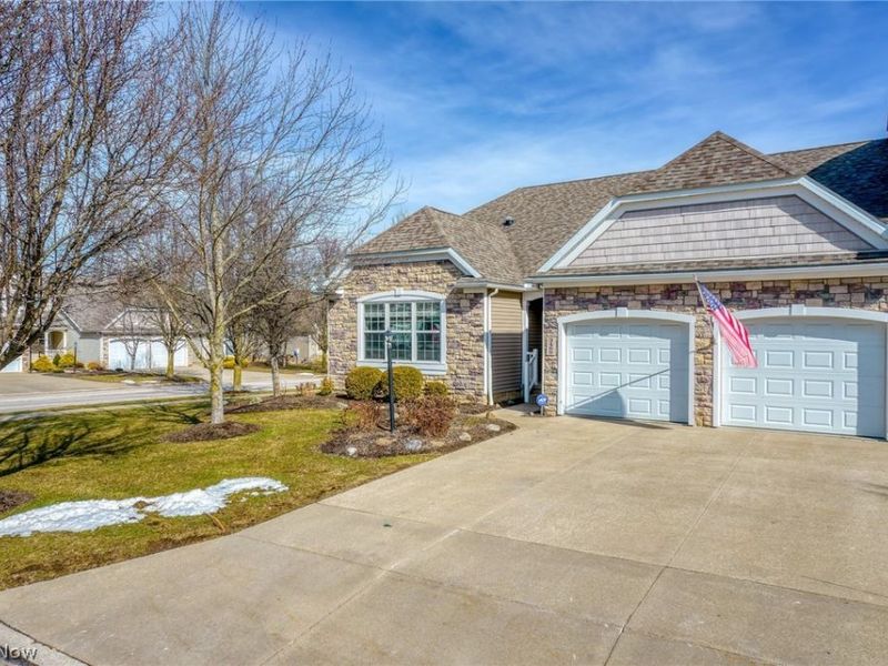 3489 Cobblestone Lane, Cuyahoga Falls, OH 44223 Photo 2