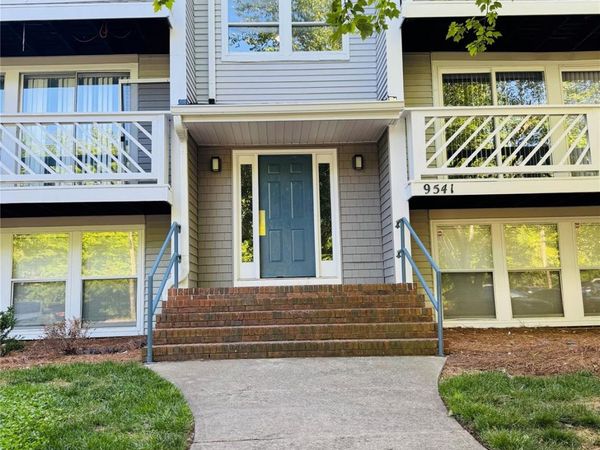 9541 Shannon Green Drive , Charlotte, NC 28213