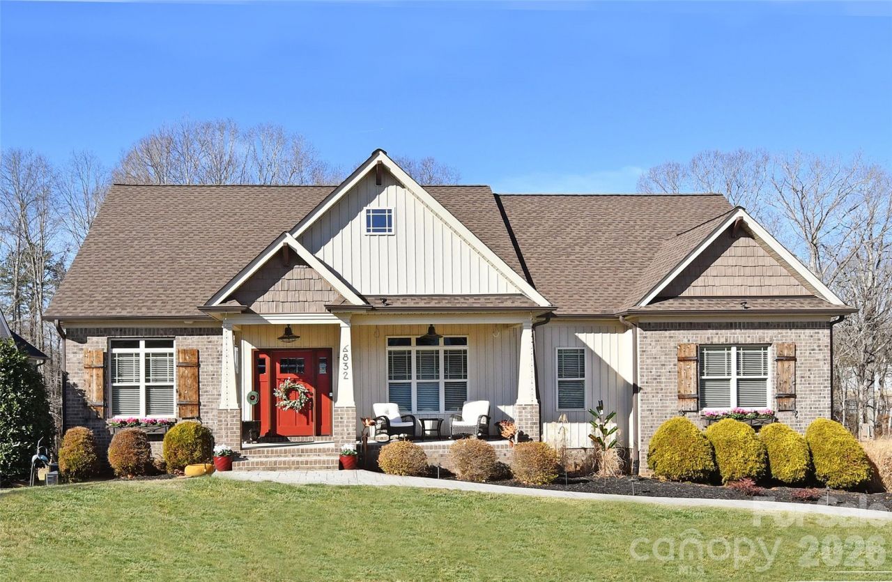 6832 Orchard Path Drive, Clemmons, NC 27012 Main Photo