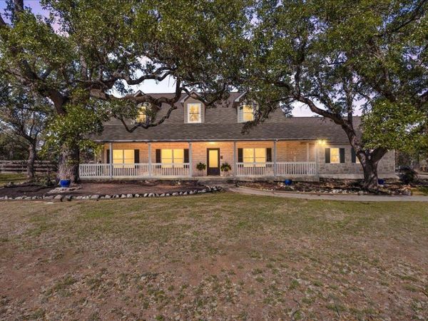 8300 SPANISH OAK CIR, Austin, TX 78737