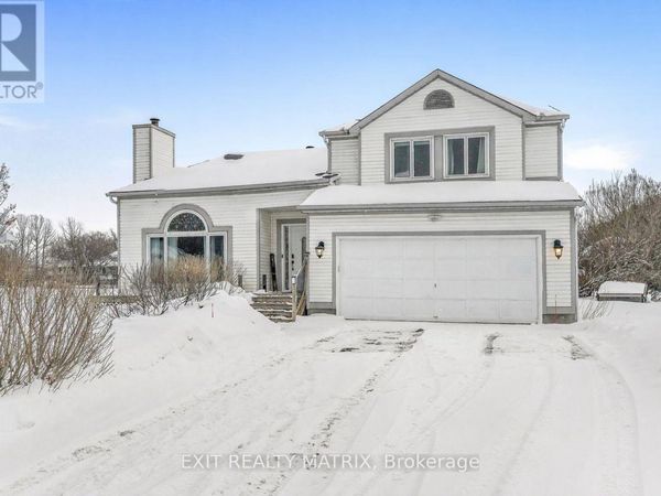 2721 Glen Street, Ottawa, ON K0A2P0