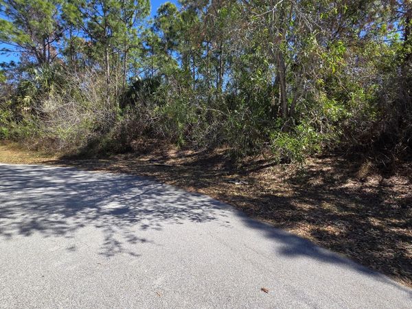 6457 NW Favian Court, Port Saint Lucie, FL 34986