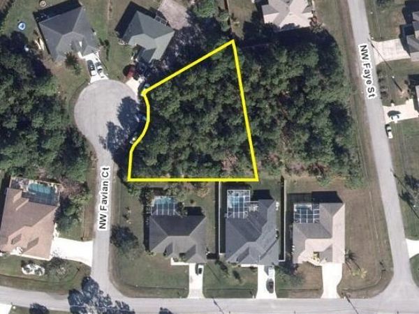6457 NW Favian Court, Port St. Lucie, FL 34986