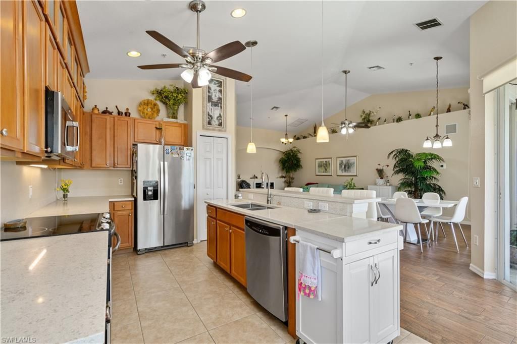 14941 Reflection Key Cir, Unit 622, Fort Myers, FL 33907 Photo