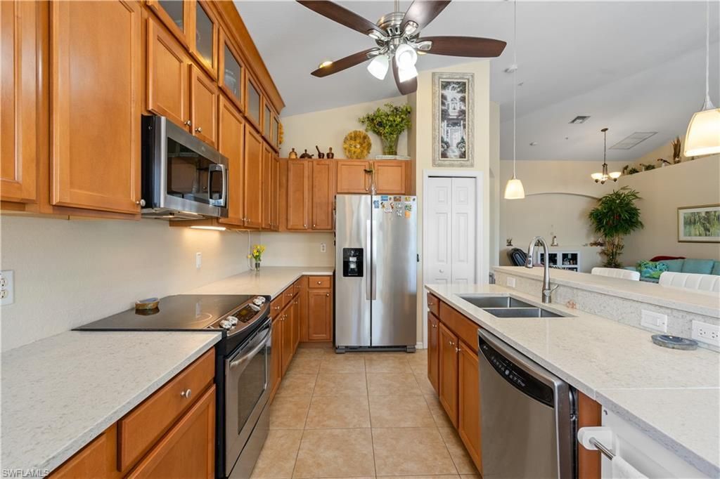 14941 Reflection Key Cir, Unit 622, Fort Myers, FL 33907 Photo
