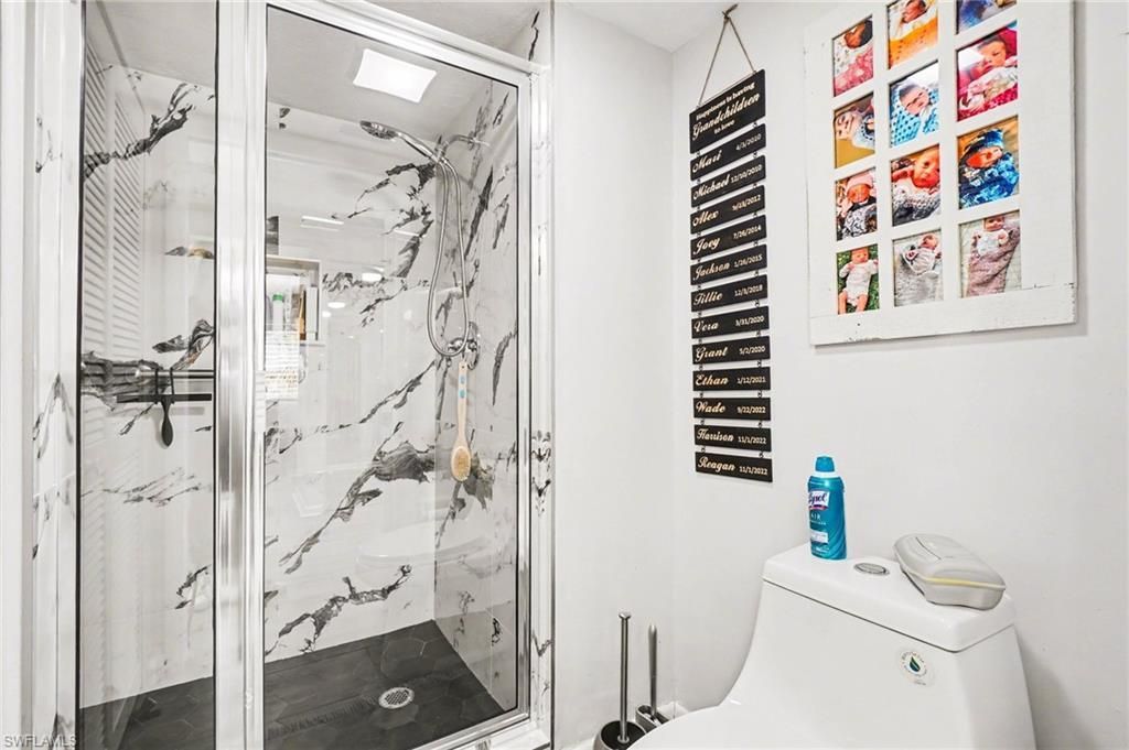 2069 W Lakeview Blvd , Unit 5, North Fort Myers, FL 33903 Photo