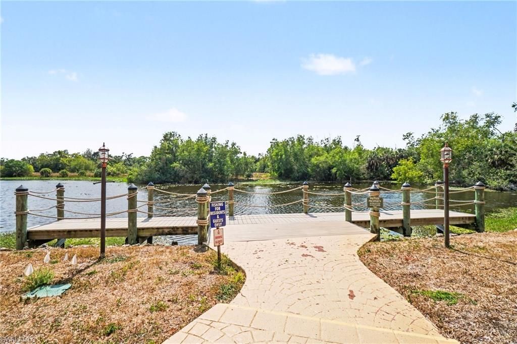 2069 W Lakeview Blvd , Unit 5, North Fort Myers, FL 33903 Photo