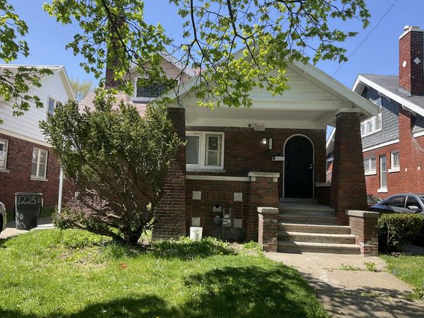 12701 Griggs Street, Detroit, MI 48238