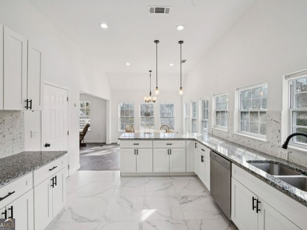 1889 Broadwell Street SW, Atlanta, GA 30310