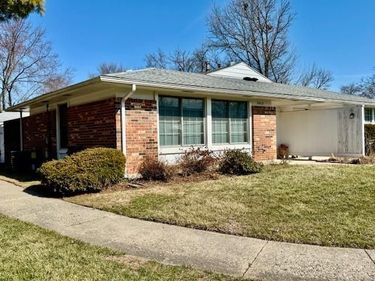 5812 Troy Villa Boulevard, Dayton, OH 45424