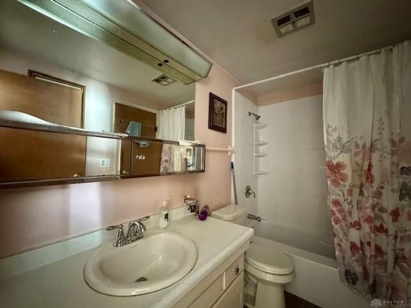 5812 Troy Villa Boulevard, Dayton, OH 45424 Photo 56