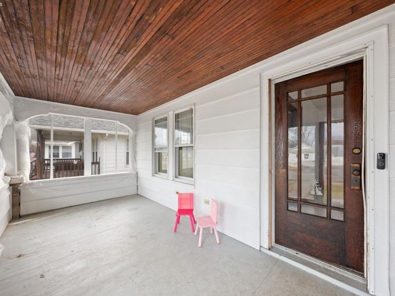 322 E 6th Street, Port Clinton, OH 43452 Photo 4