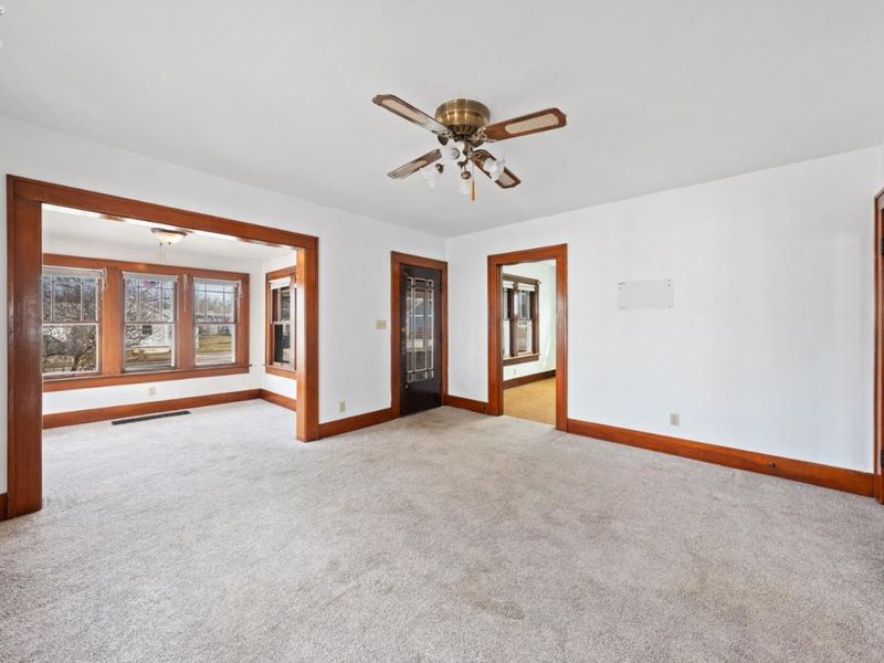 322 E 6th Street, Port Clinton, OH 43452 Photo 7