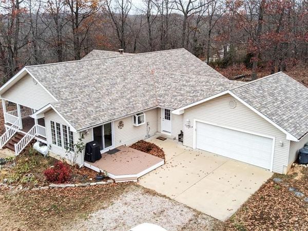 5767 Highway N , Bourbon, MO 65441