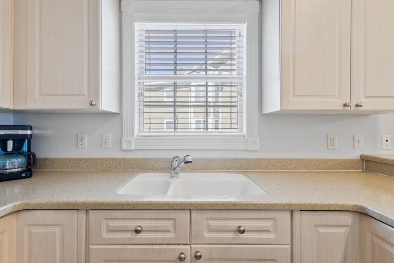 4887 Luster Leaf Circle  Photo 12