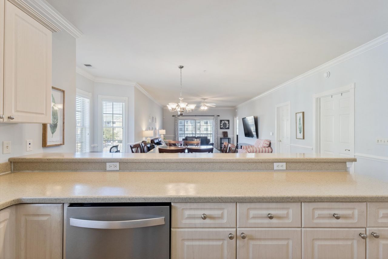 4887 Luster Leaf Circle  Photo 13