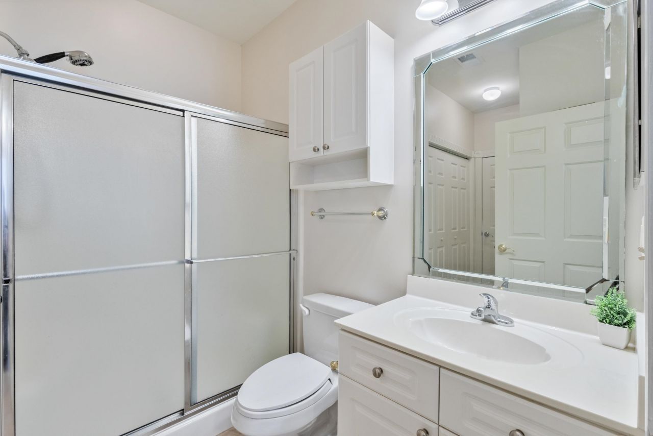 4887 Luster Leaf Circle  Photo 23