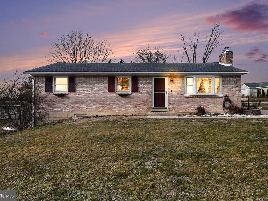 278 Longs Gap Rd, Carlisle, PA 17013 Main Photo