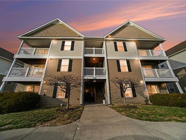 5600 NE 80th Terrace, Unit 1A, Kansas City, MO 64119
