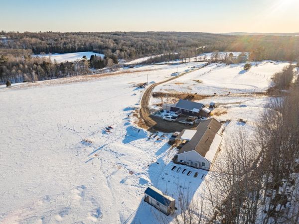 68 Pullen Road, Dexter, ME 04930