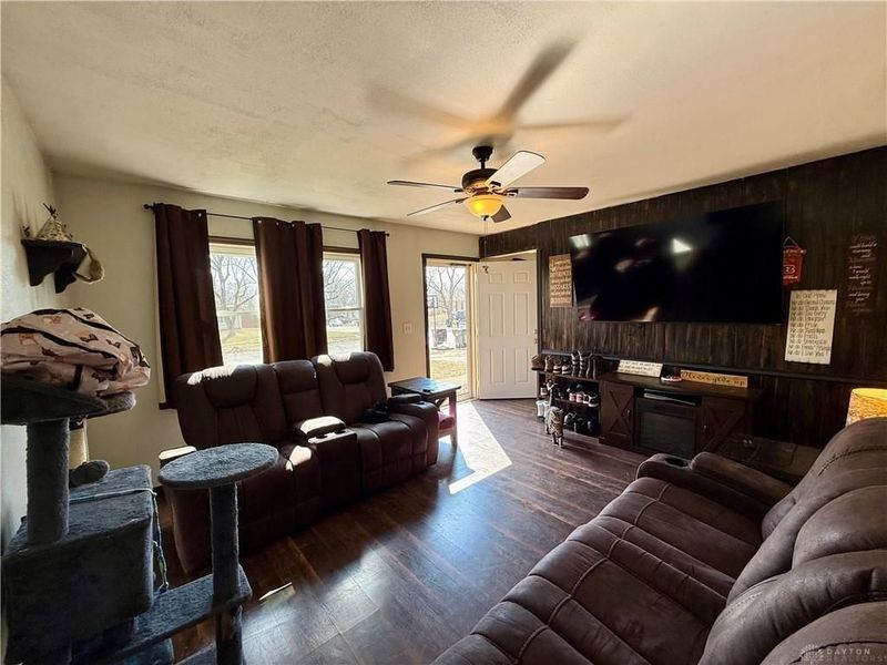 1511 Beatrice Drive, Dayton, OH 45424 Photo 2