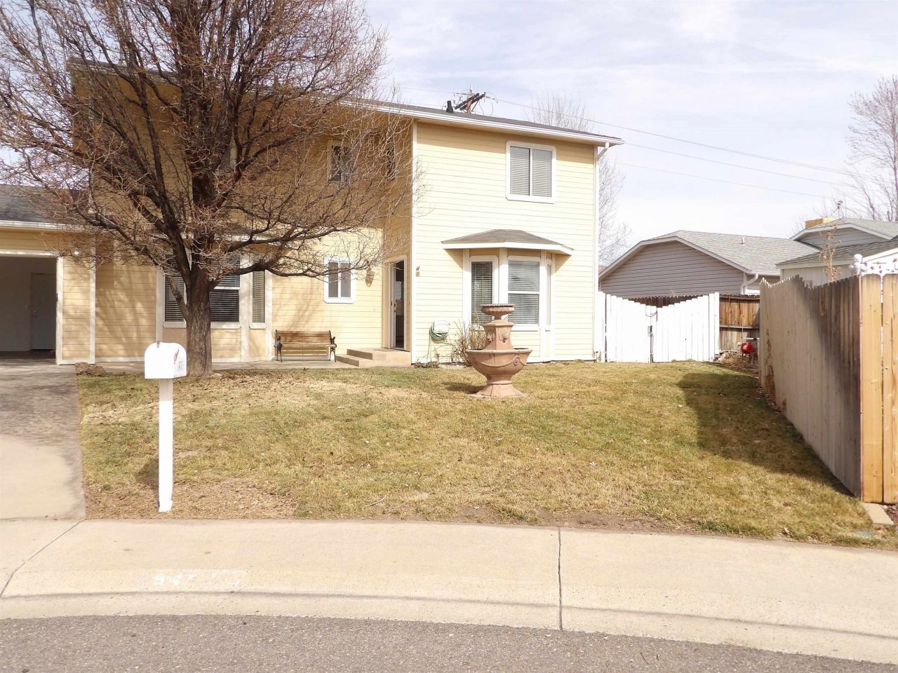647 1/2 Meadowood Court, Grand Junction, CO 81504 Main Photo