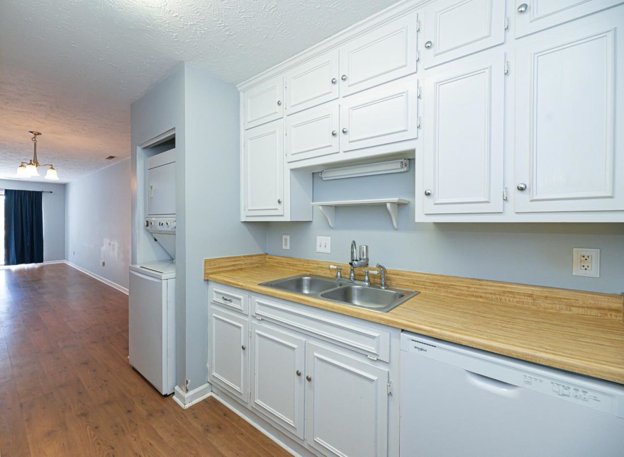 3015 Old Bryan Dr.  Photo 10