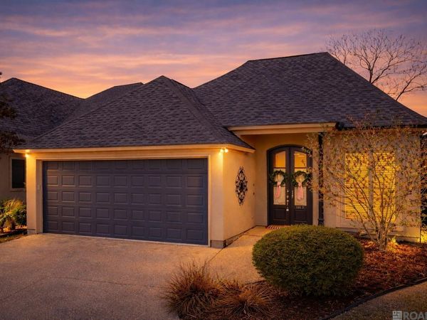 10674 Woodland Oaks, Baton Rouge, LA 70809
