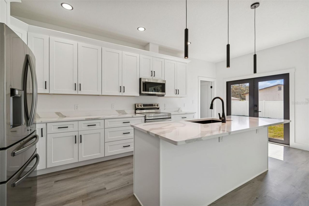 5220 73rd Avenue N, Pinellas Park, FL 33781 Photo