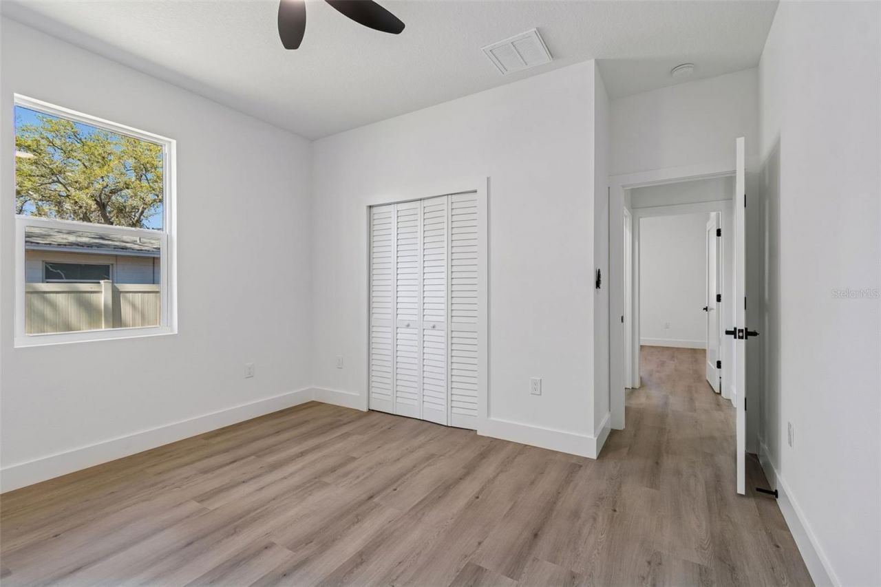 5220 73rd Avenue N, Pinellas Park, FL 33781 Photo