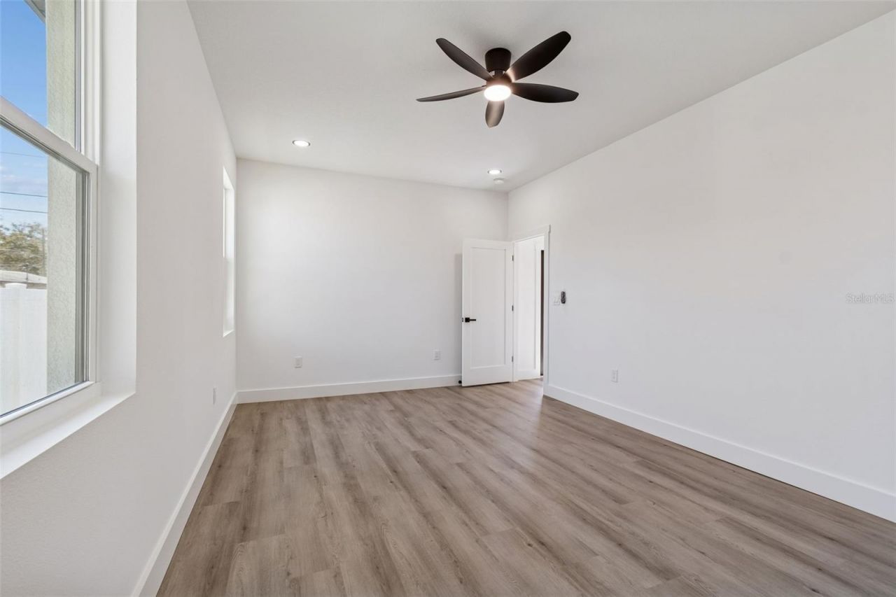 5220 73rd Avenue N, Pinellas Park, FL 33781 Photo