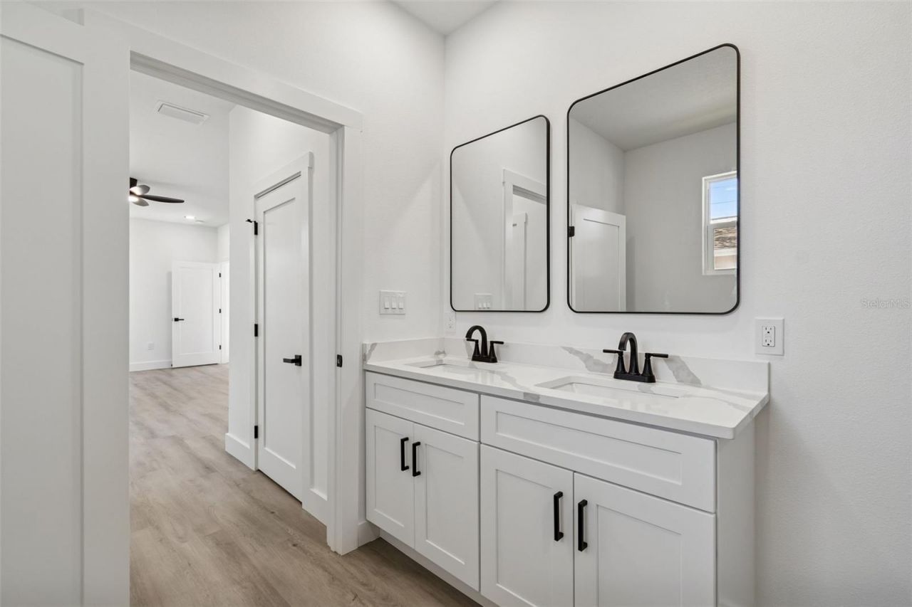 5220 73rd Avenue N, Pinellas Park, FL 33781 Photo