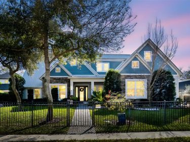 1516 GRANDVIEW DRIVE, TARPON SPRINGS, FL 34689