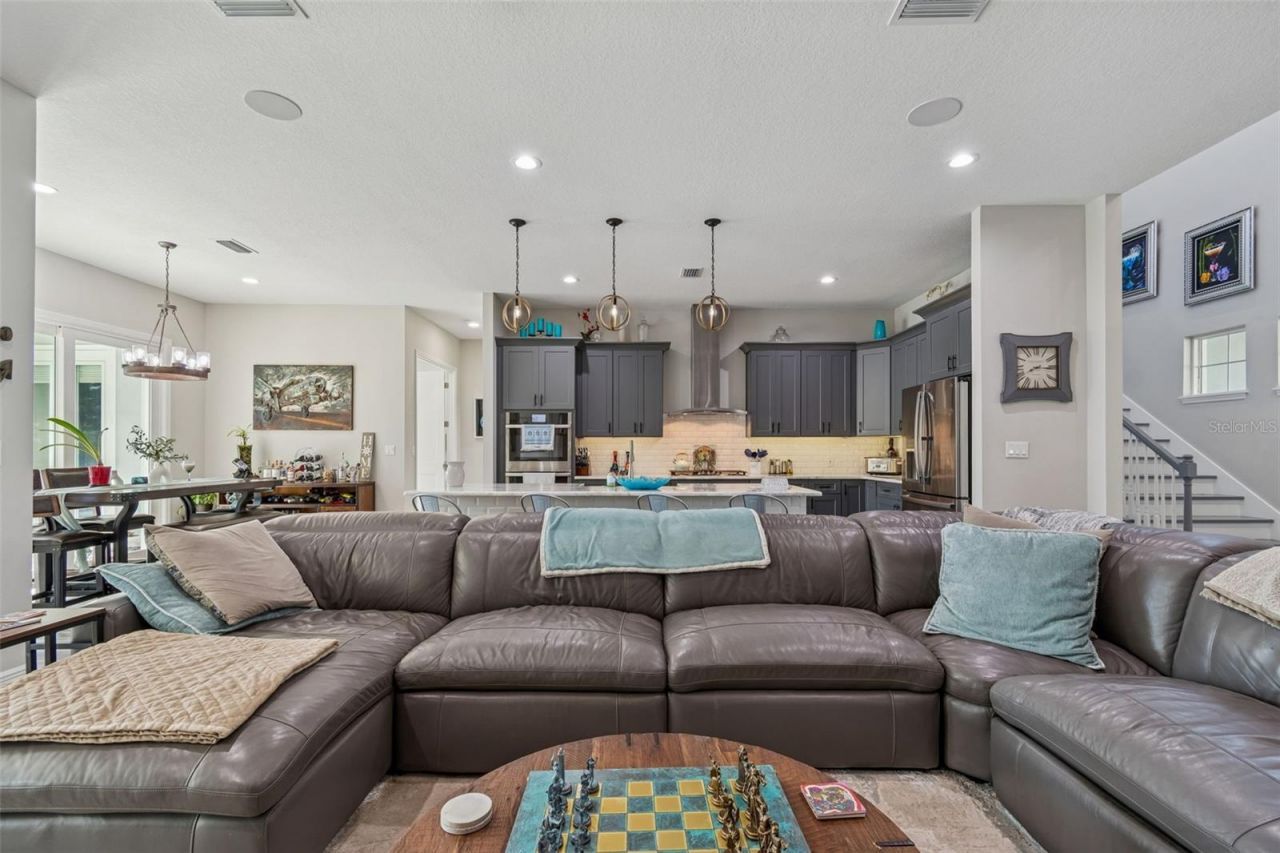 1516 Grandview Drive, Tarpon Springs, FL 34689 Photo