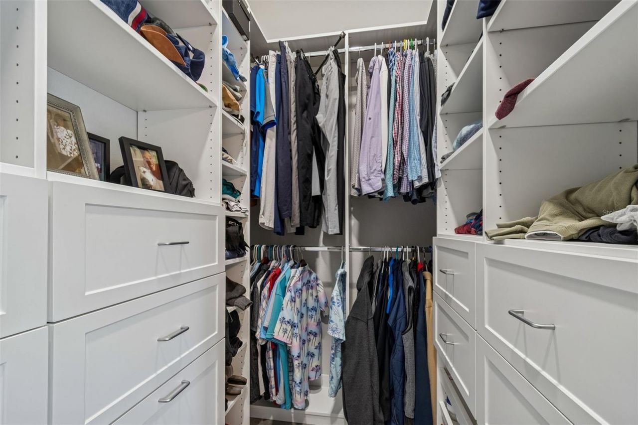 1516 Grandview Drive, Tarpon Springs, FL 34689 Photo