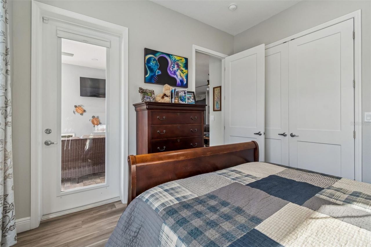 1516 Grandview Drive, Tarpon Springs, FL 34689 Photo