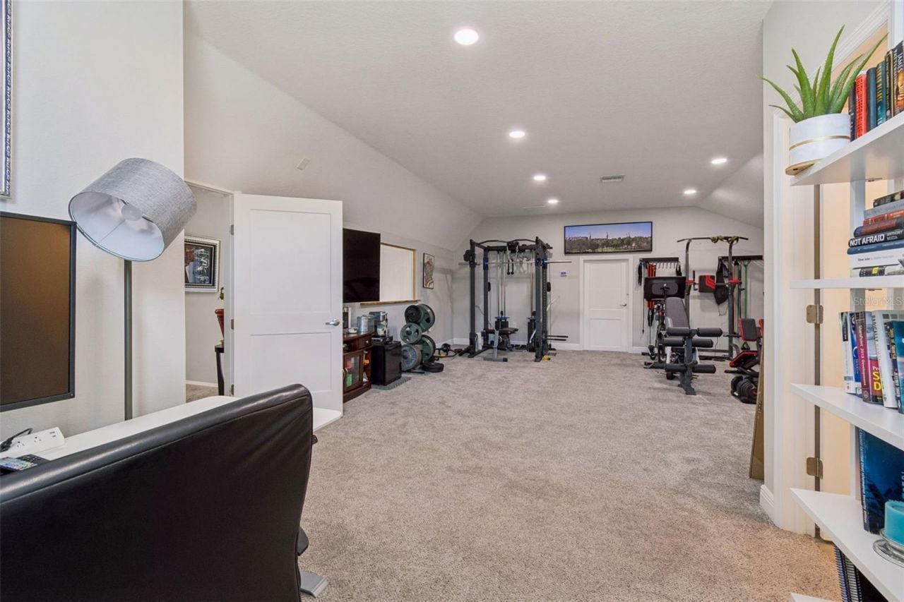 1516 Grandview Drive, Tarpon Springs, FL 34689 Photo