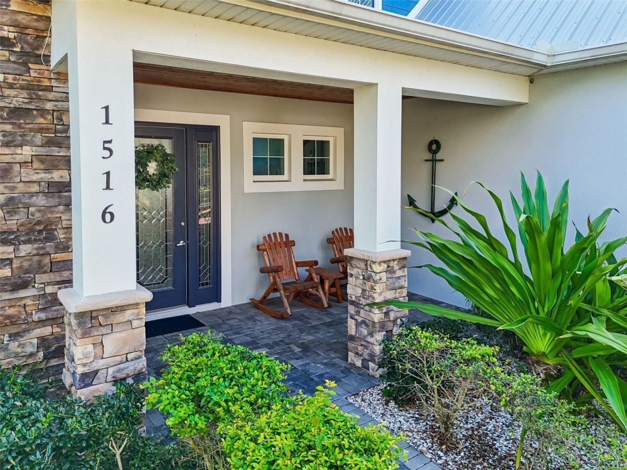 1516 Grandview Drive, Tarpon Springs, FL 34689 Photo