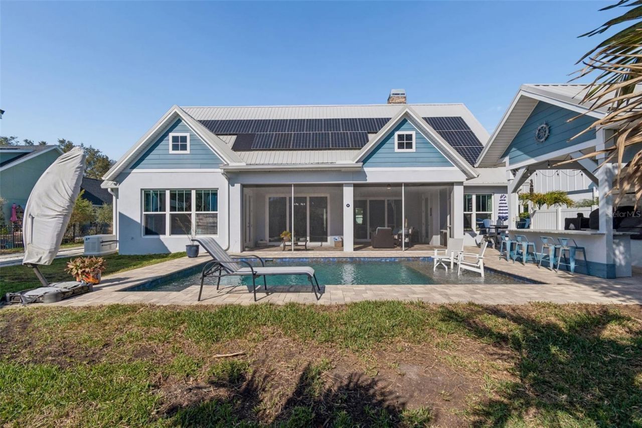 1516 Grandview Drive, Tarpon Springs, FL 34689 Photo