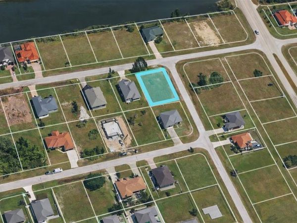 2416 NW 9TH TERRACE , CAPE CORAL, FL 33993